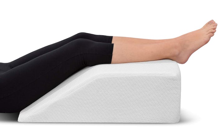 EBUNG Leg Elevation Pillow