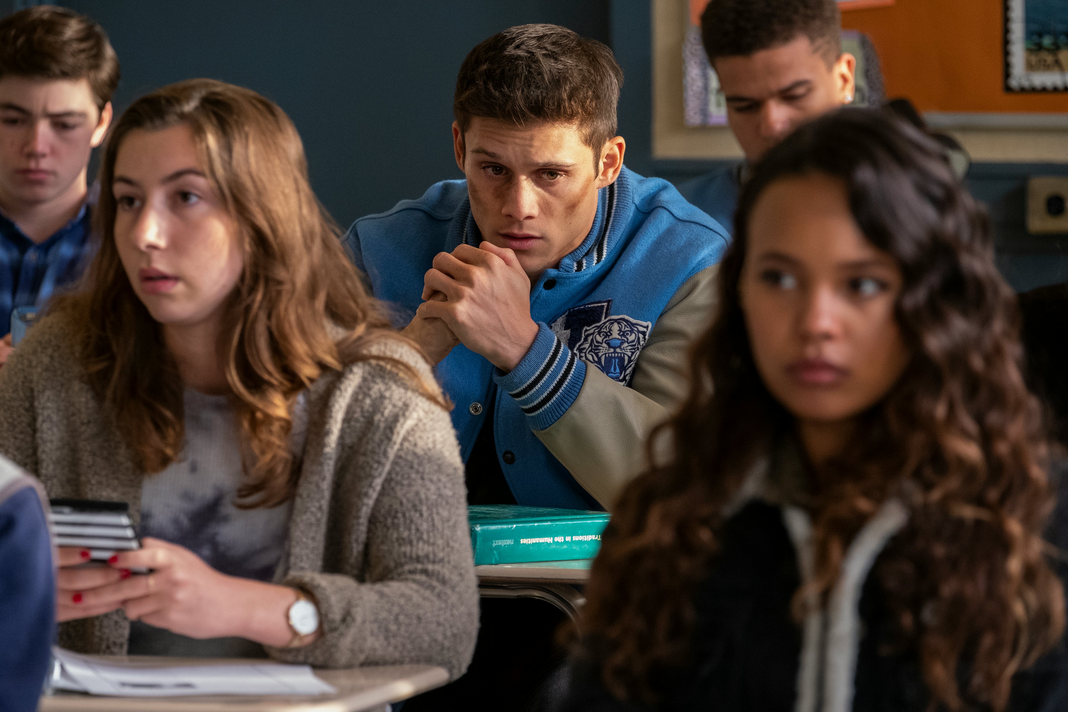 This 13 Reasons Why Season 3 Timeline Will Help You Sort Through