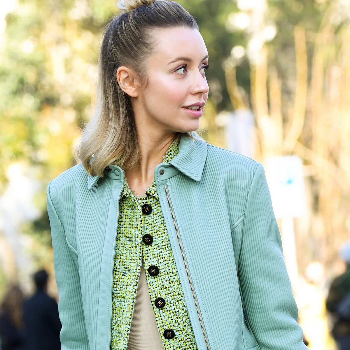 How To Wear Pistachio Green, Fall 2019's Hottest Color Trend How To Wear Pistachio Green, Fall 2019's Hottest Color Trend