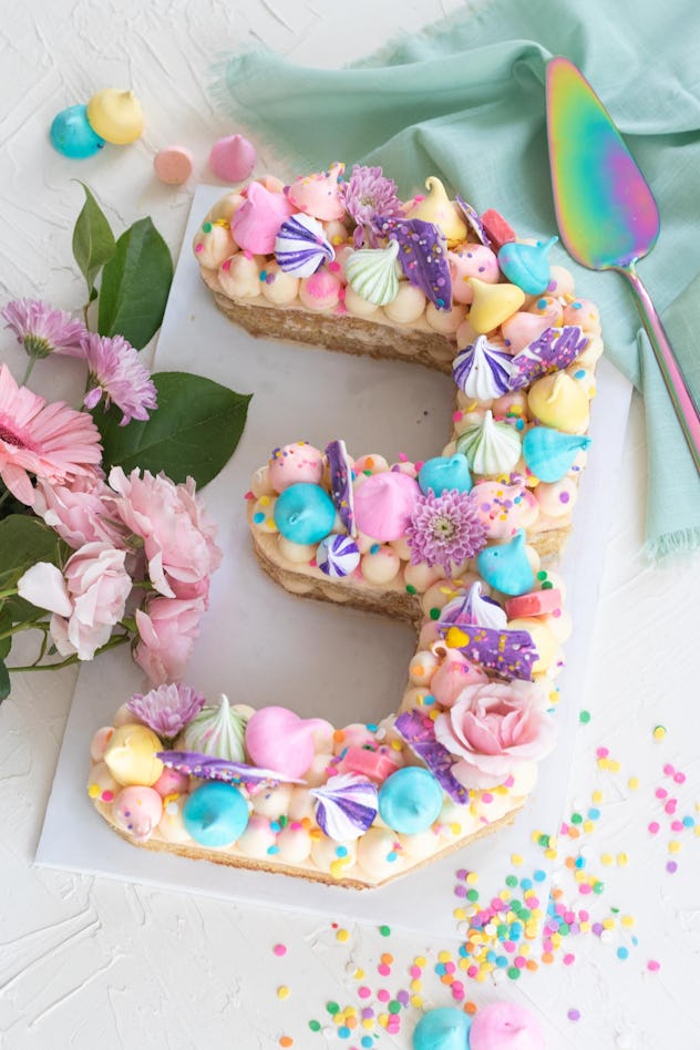 11 Number Shaped Cake Ideas That'll Make You Look Like A Birthday ...