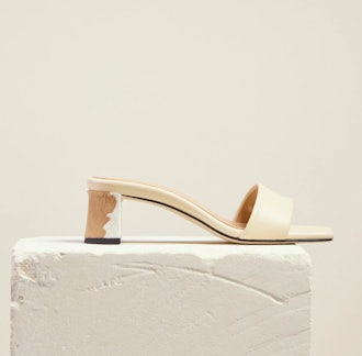 Chaise Mule in Creme