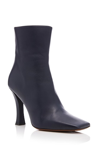 Ionopsis Leather Ankle Boots inNavy