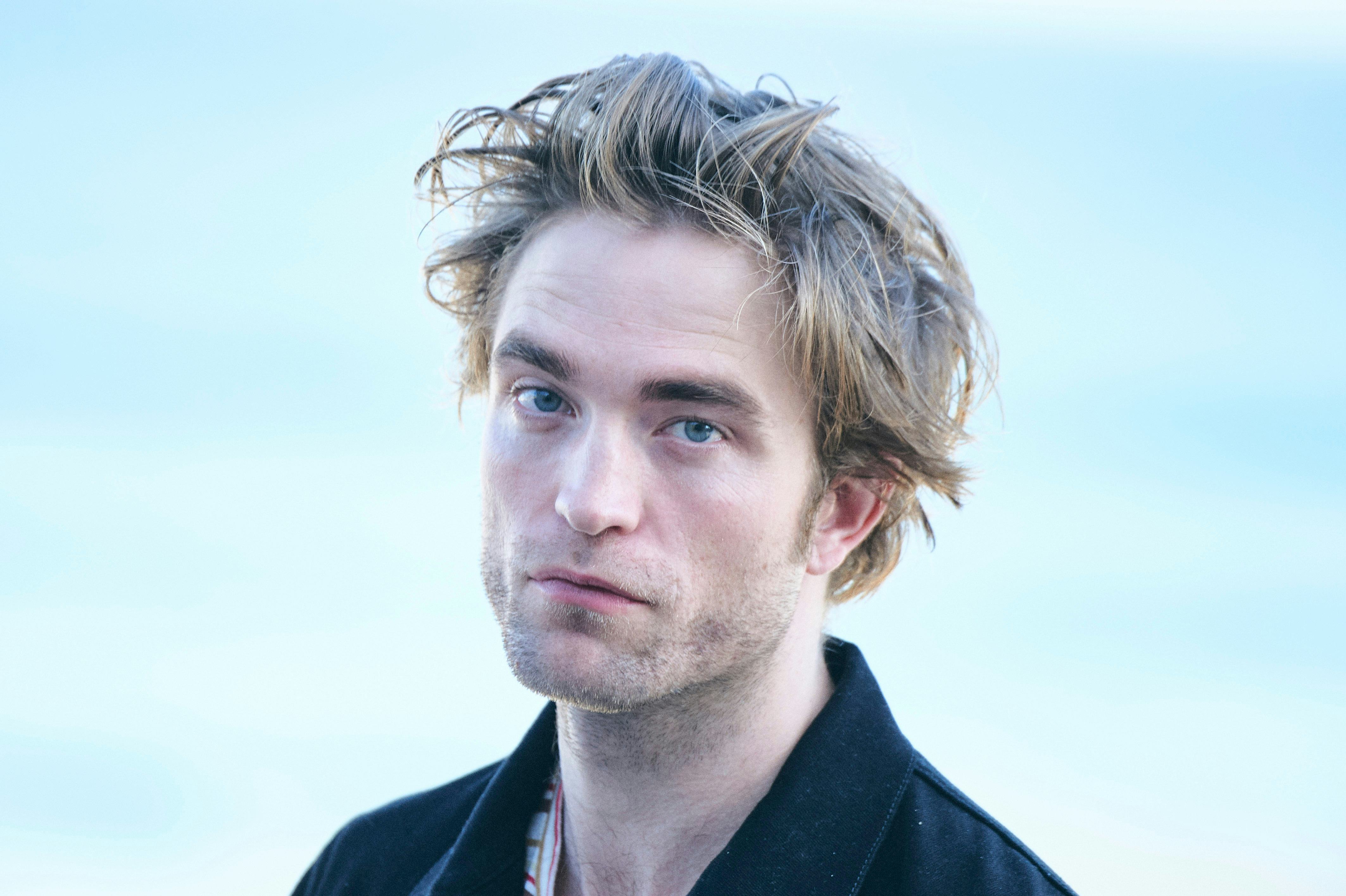 Robert Pattinson's Appearance In 'The King' Has Caused An ...