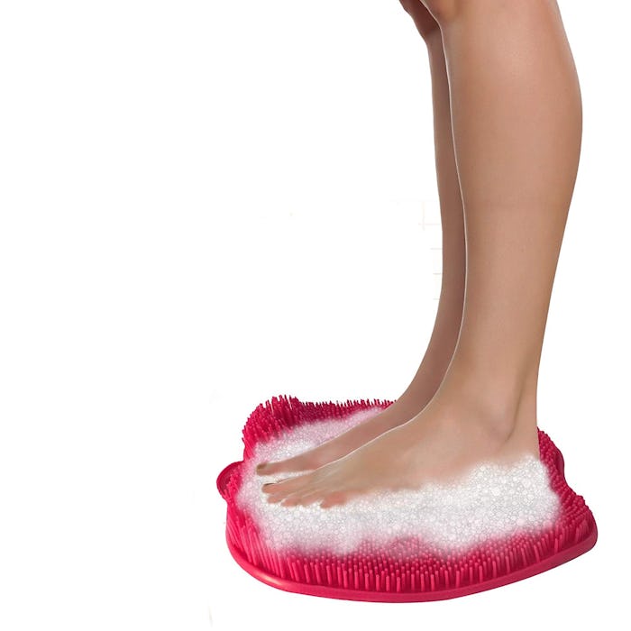 LOVE, LORI Shower Foot Scrubber