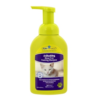  Furminator DeShedding Rinse-Free Foaming Shampoo For Cats