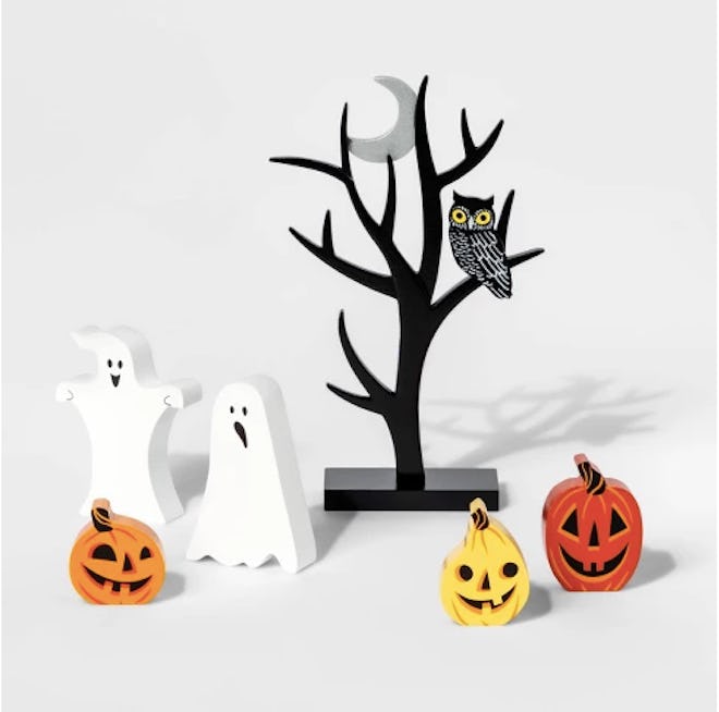 Mini Mantle Pumpkin and Ghost Halloween Accessory Set