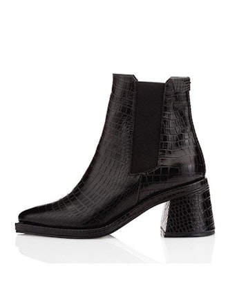 Square Chelsea Boots 