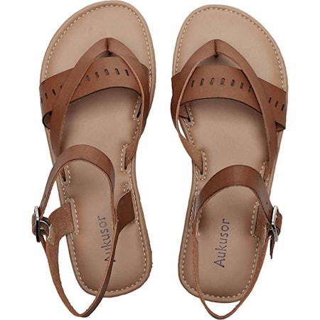 The 6 Best Sandals For Wide Feet The 6 Best Sandals For Wide Feet