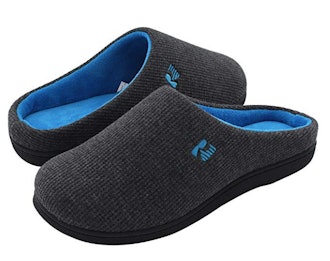 This RockDove pair is one of the best cozy slippers for sweaty feet.