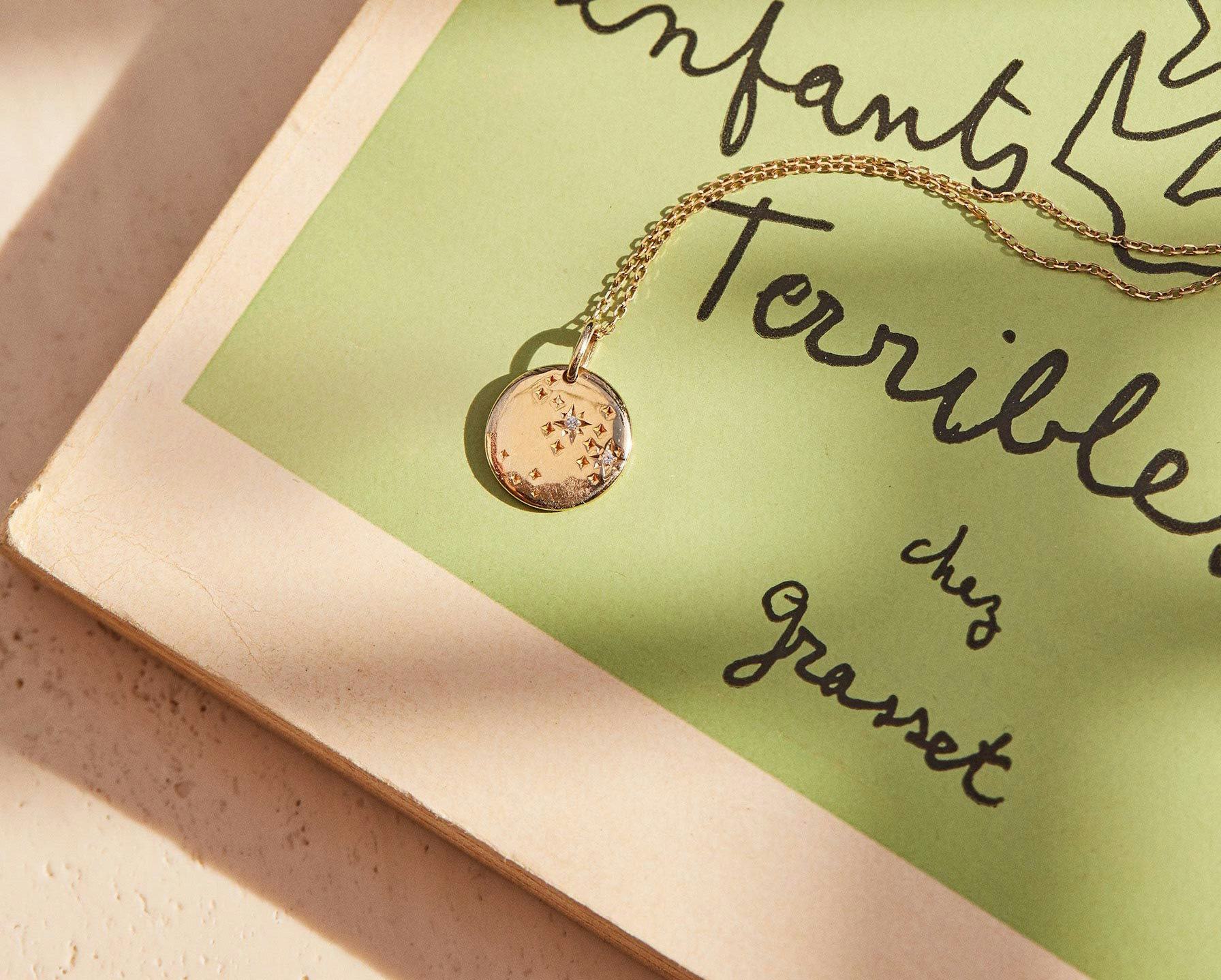 mejuri gold necklace