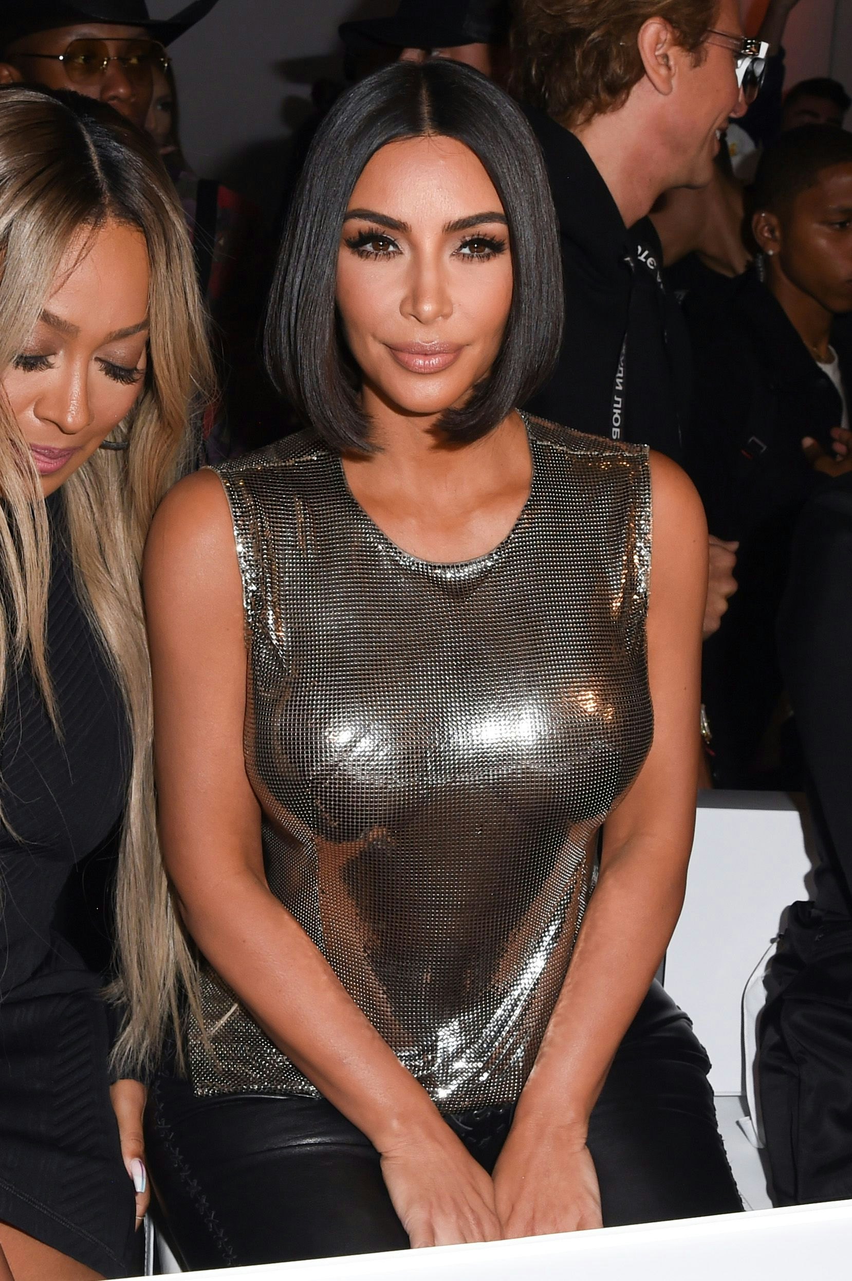 Kim Kardashian S Latest Short Bob Haircut Was Actually Cut Multiple Times In A Day