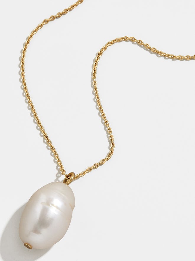 Daisy Pearl Pendant Necklace