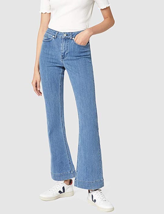 find. Stretch Flared Jeans 