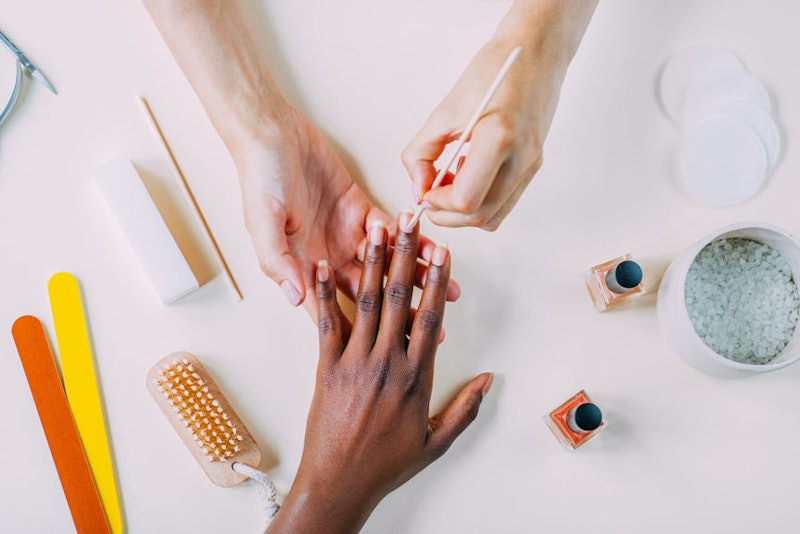 How To Do The New French Manicure, Because It's Got A Whole New Look