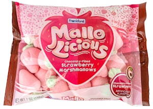 Mallolicious Chocolaty-Filled Strawberry Marshmallows