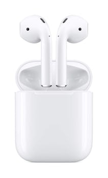 Apple AirPods With Charging Case