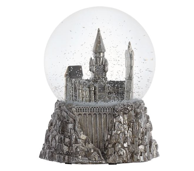 Hogwarts Snowglobe