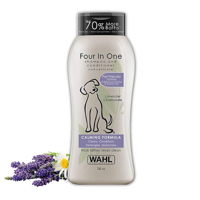 Wahl 4-In-1 Calming Pet Shampoo (24 Oz.)