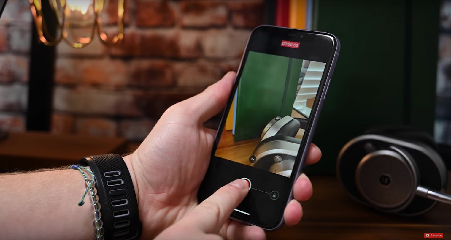 What Is QuickTake? This iPhone 11 Video Feature Will Remind You Of