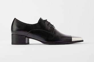 Flat Leather Shoes With Metal Toe
