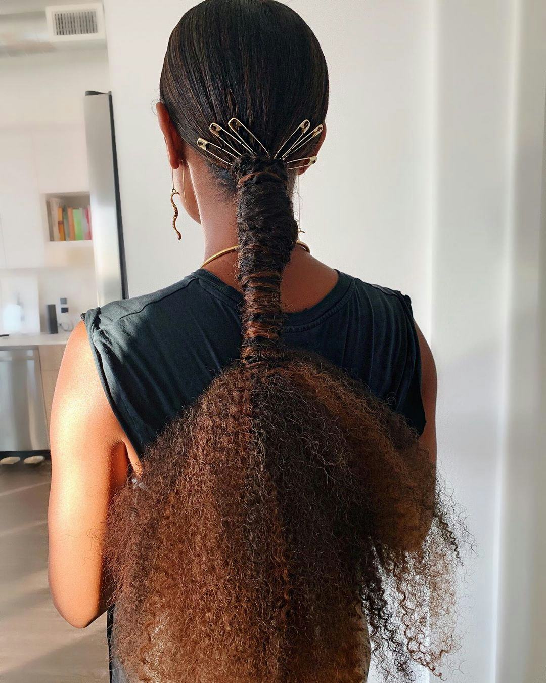 long hair grips