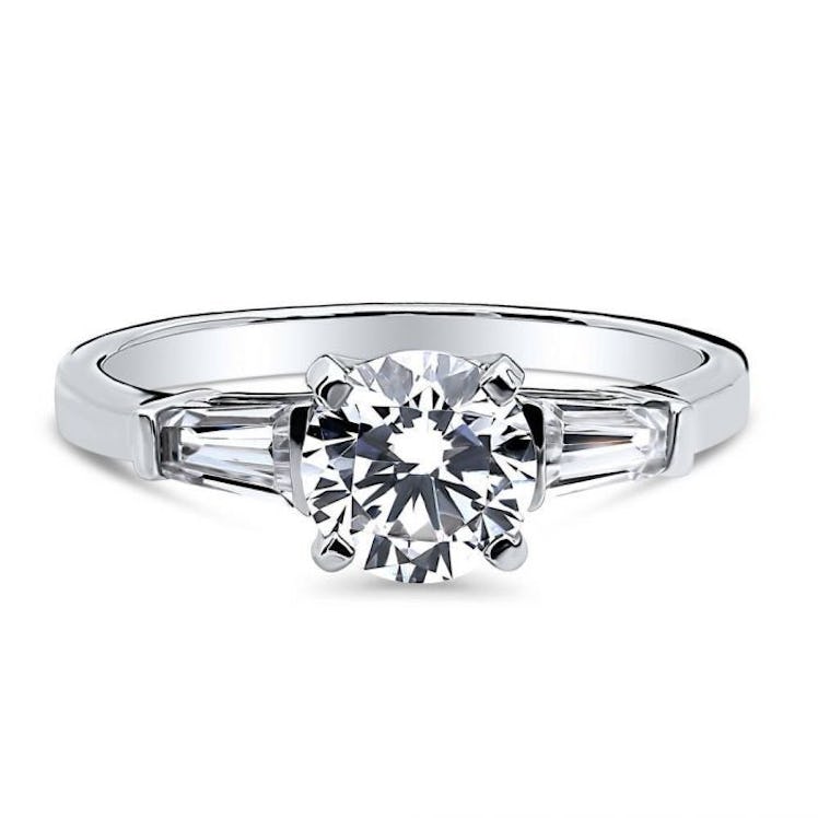 Sterling Silver Round Cubic Zirconia 3-Stone Ring