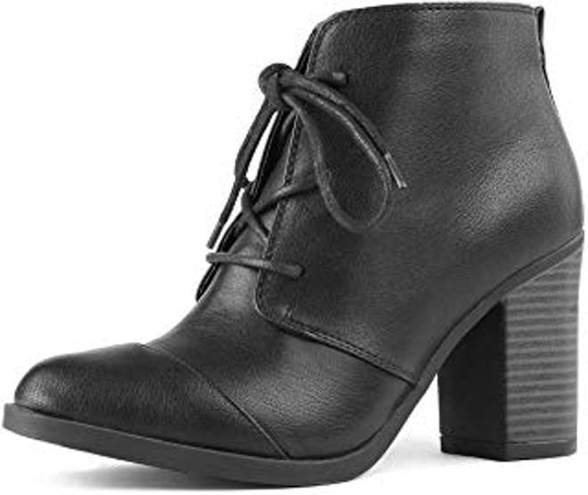 TOETOS Chicago Chunky Heel Ankle Booties