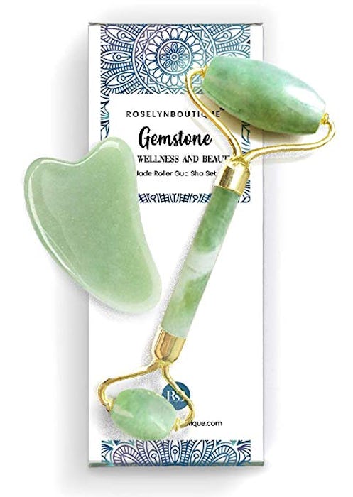 Roselyn Boutique Jade Roller & Gua Sha Set