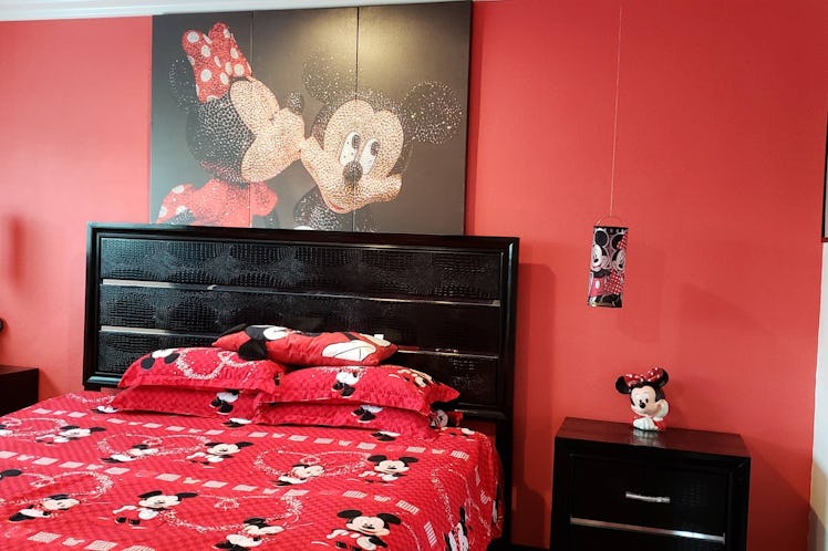 This Disney-themed Airbnb by Disneyland has Mickeys everywhere.