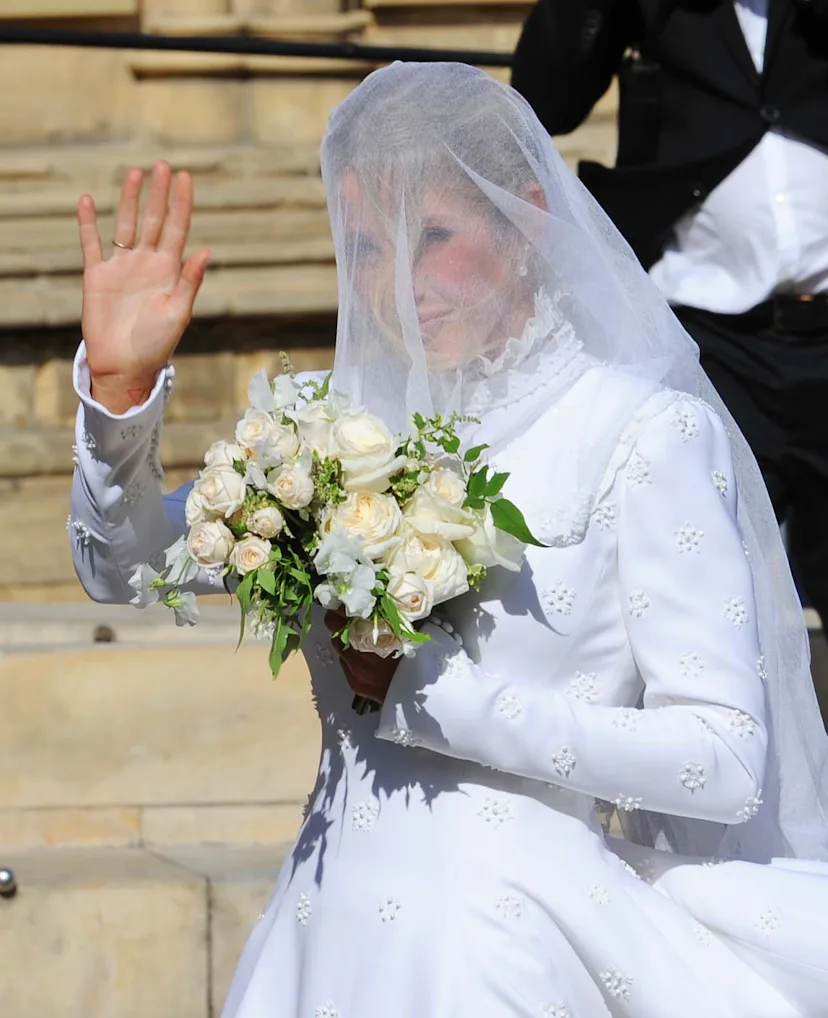 ellie goulding wedding dress evening Ellie Goulding's Wedding Dress Took More Than 640 Hours to Make
