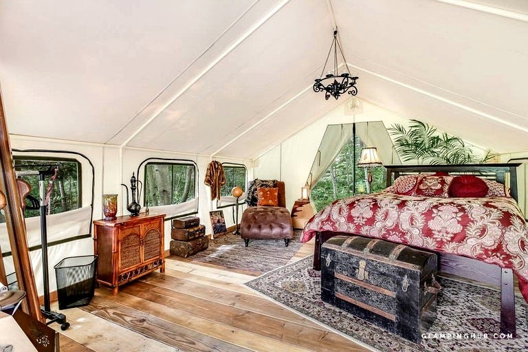 the-best-fall-vacations-for-couples-according-to-travel-pros