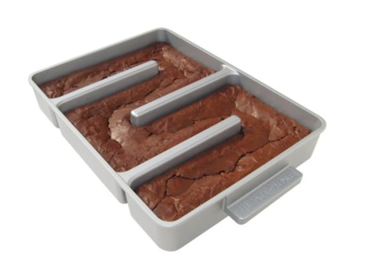 Baker's Edge Brownie Pan