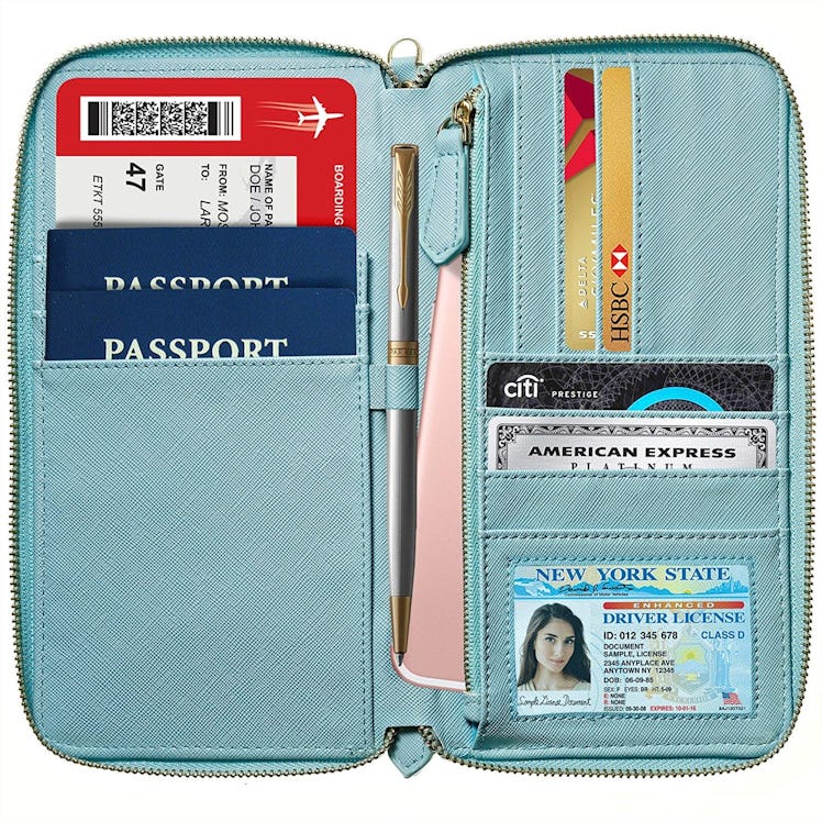 Apadi Travel Wallet
