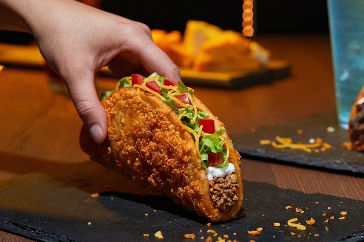 taco-bell-nutrition-chalupa-supreme-besto-blog