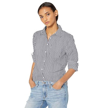 Amazon Essentials Classic-Fit Long-Sleeve Poplin Shirt