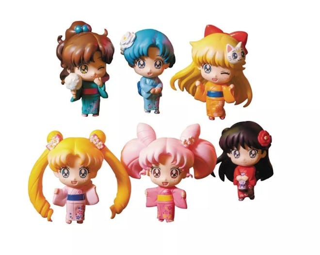 Little Buddy LLC Sailor Moon Series 1 Blind Box Petit Chara Mini Figure, One Random