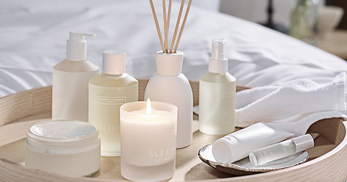 9 Of The Best Sleep Sprays Oils To Help You Relax Before Bed 9 Of The Best Sleep Sprays Oils To Help You Relax Before Bed