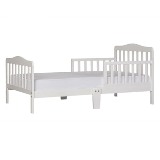 Dream On Me Classic Design Toddler Bed