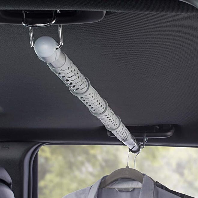 High Road Heavy-Duty Expandable Car Clothes Hanger