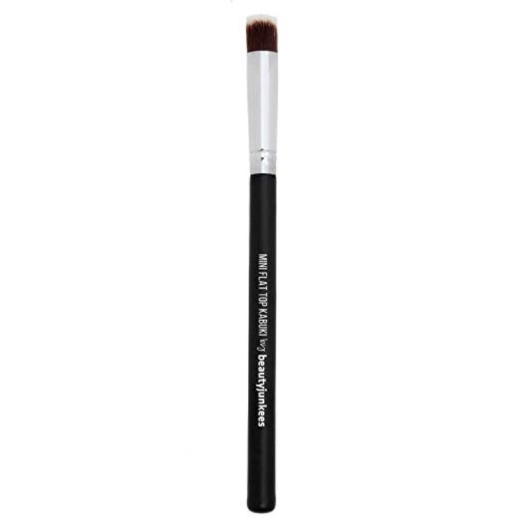 The 7 Best Concealer Brushes