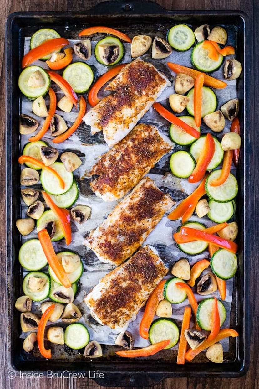 sheet pan cod and vegetables