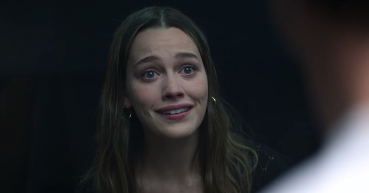 6 Clues Love Was A Killer In 'You' Season 2 That Make Sense Now