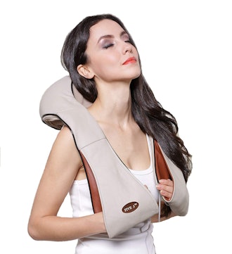 FIVE S FS8801 Deep Tissue 3D Kneading Shiatsu Neck, Shoulder, Back, Leg and Foot Massager 