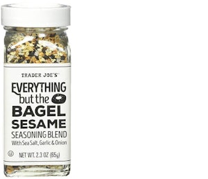 Trader Joe's Everything But The Bagel Sesame Seasoning Blend 2.3 oz (2 Pack)
