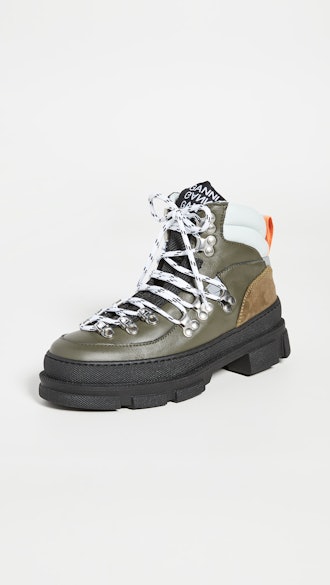 Sporty Hiking Boots