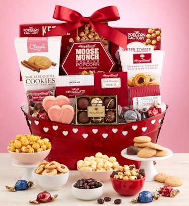True Love Valentine Gift Basket-Deluxe
