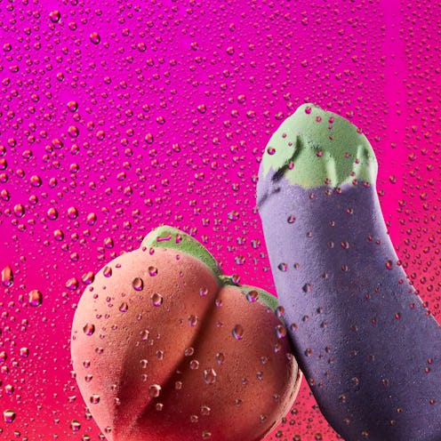Lush's eggplant bath bomb and peach bath bomb return online on Jan. 3.