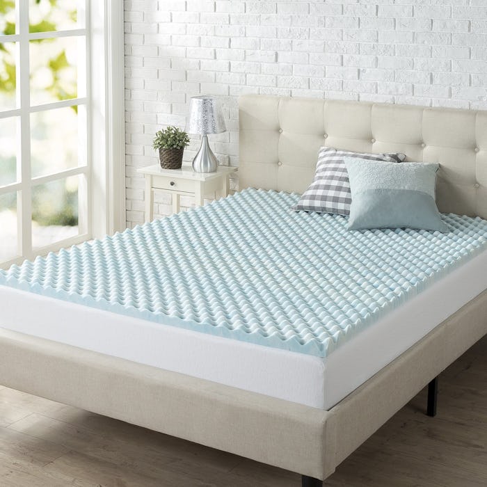 Zinus Gel Memory Foam Mattress Topper