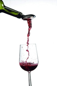OxyTwister Wine Aerator Pourer and Decanter