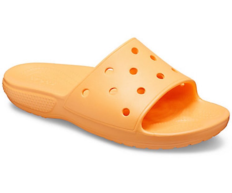 Classic Crocs Slide in Cantaloupe